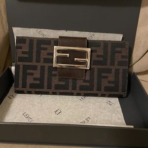 Fendi Lookalike Womens Wallet